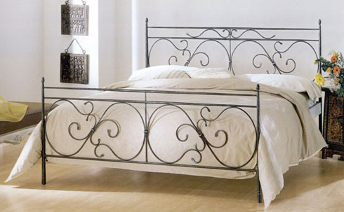 web shop krevet metalni v373